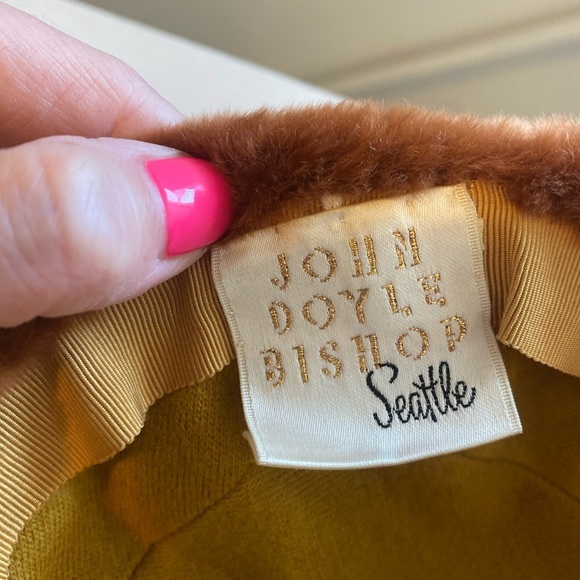 John Doyle Bishop Seattle Fur Hat VINTAGE Pill Box - Picture 4 of 4